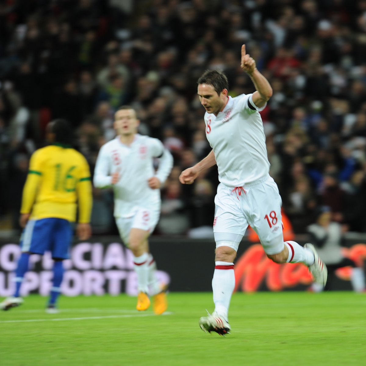 England (@England) on Twitter photo 2020-02-06 08:38:00 What a finish! 🤩 #OnThisDay seven years ago, Frank Lampards great strike helped the #ThreeLions to a 2-1 win against Brazil at @wembleystadium. What a finish! 🤩 #OnThisDay seven years ago, Frank Lampards great strike helped the #ThreeLions to a 2-1 win against Brazil at @wembleystadium.