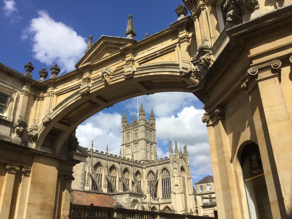<a href="/bathabbey/">Bath Abbey</a> looking amazing in the sun for our #USA family who are enjoying the day exploring @visitbath <a href="/RomanBathsBath/">The Roman Baths</a> and #afternoontea at <a href="/SearcysBath/">SearcysBath</a> . <a href="/WeLoveBath/">Love Bath</a> <a href="/VisitEngland/">VisitEngland</a>