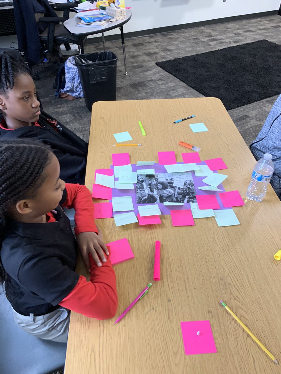 okaylisalisa's tweet image. Scholars completed a Kagan Jot Thoughts to create many, varied and unusual words to add to their Picture Word Models! #WICOR #IPWM #InductiveModel #BlackHistory2020 @CHISDCP @KellyYoungTahoe