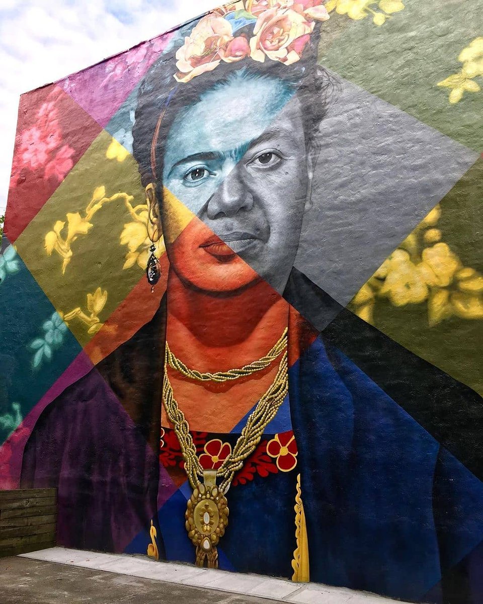 Another <a href="/kobrastreetart/">Eduardo Kobra / kobrastreetart</a> classic 😍📸 IG by <a href="/LucaDread/">Kinyua Tony</a> #nyc #nycstreetart #streetartnyc #graffittinyc #arteurbano #brooklyn nycairporter.com