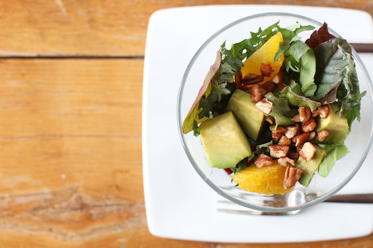 Snow, Snow go away and please don’t come back in May! Are you getting cabin fever and need a moment to enjoy some delicious food? Join us for a beautifully crafted menu and a reason to get out of the house.
buff.ly/2uq7JjG
#TheKitchenColumbus #ParticipatoryDining #614