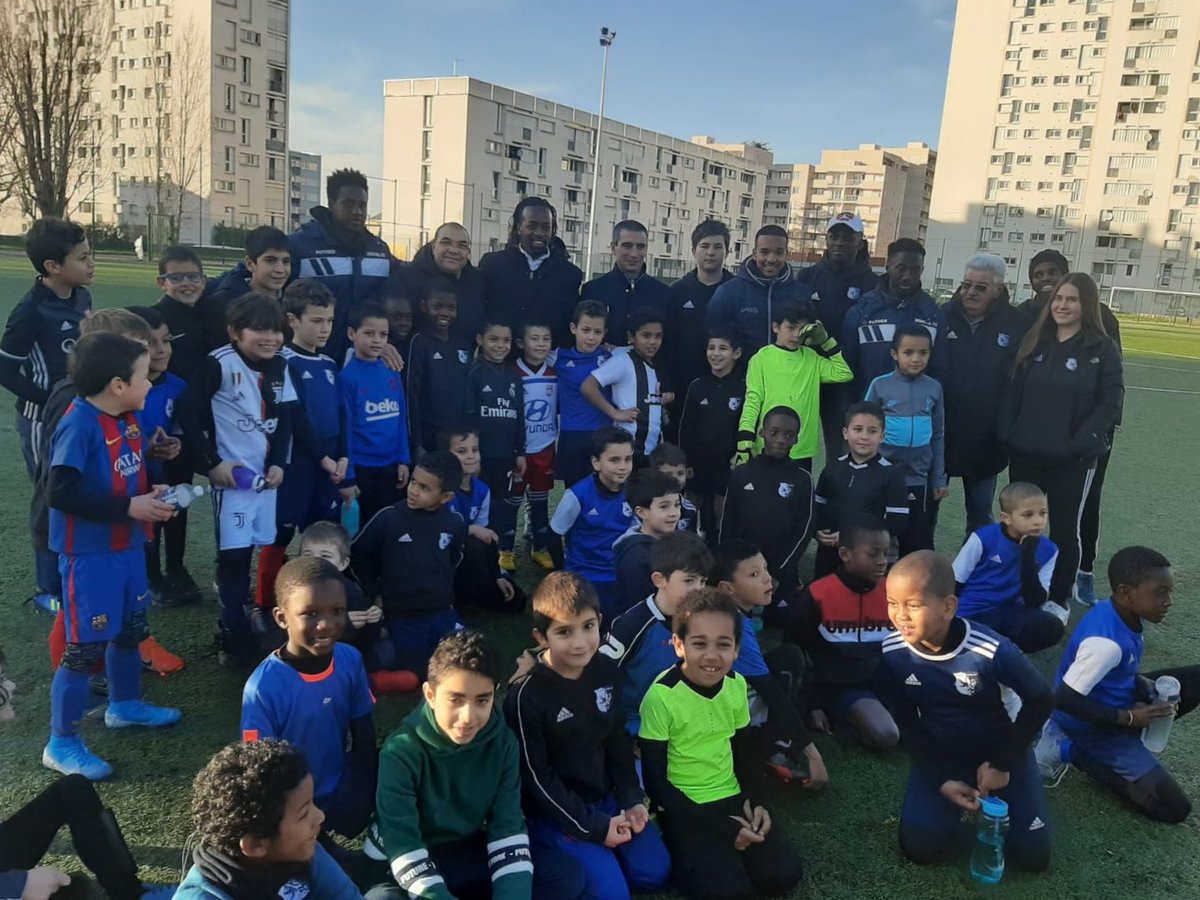 Ménival Football Club tweet media