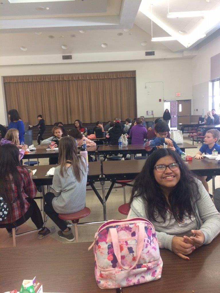 Hancock_Heat's tweet photo. Hancock 6th graders got a glimpse into their future! They visited @BogleBulldogs to check out some classrooms, eat lunch, and play Musical Chairs. The Bogle staff did a great job planning this special day for us! #partnersineducation #community #future7thgraders @ChandlerUnified https://t.co/4S5raJQU90