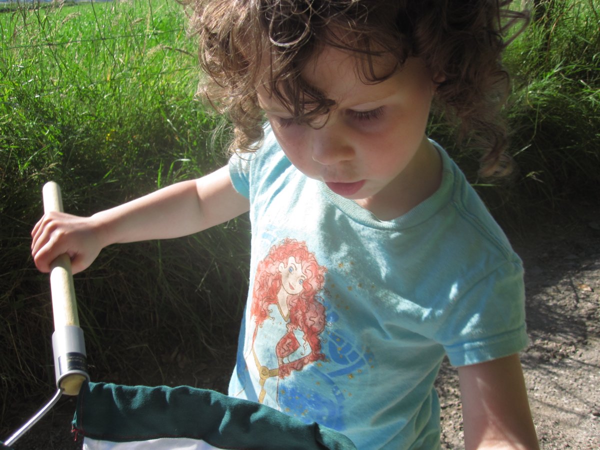 SouthDevonNL's tweet photo. Children get so much from being outside,  rockpooling , bug hunts,  beach cleans, natural art  #AONBs  #NaturalHealthService #FutureGenerations  #OpenFarmSunday #OutstandingHour #ChildrensMentalHealthWeek https://t.co/1sOswz6pVg