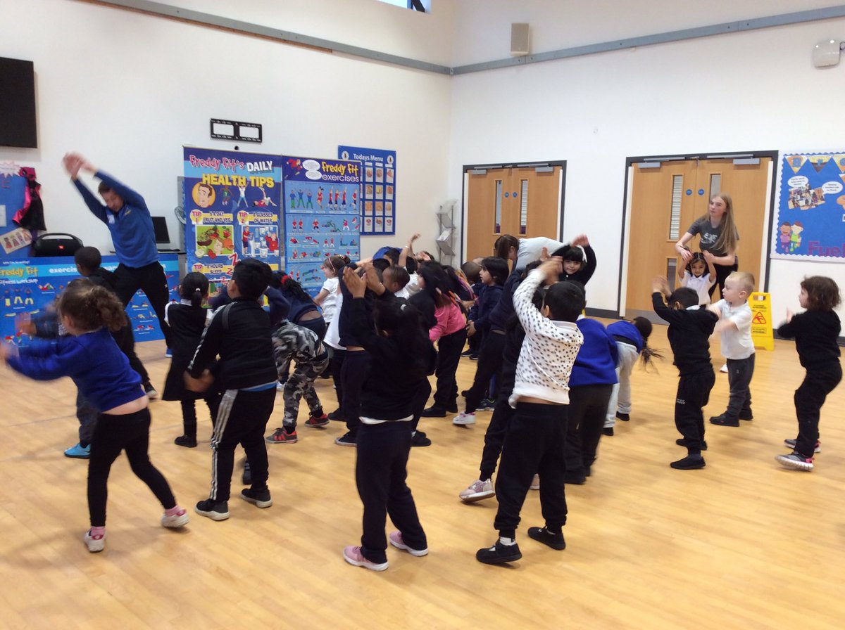 ClassNorthmoor's tweet photo. We loved the different exercises we learnt and working in a team! @FreddyFitCom https://t.co/nnjMMNPiBu