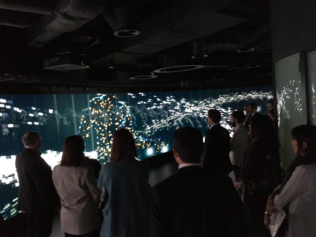 jaime_delbarrio's tweet photo. Para cerrar la interesantísima y oportuna Jornada #IA realizada por @EY_Spain #EYTrustedAI #DigitalEY ahora disfrutamos de una inspiradora visita al #WaveSpace un espacio único a nivel mundial referente en #IA !y está en nuestro país!!! !Enhorabuena a @EY_Spain https://t.co/daq4HbdWqY