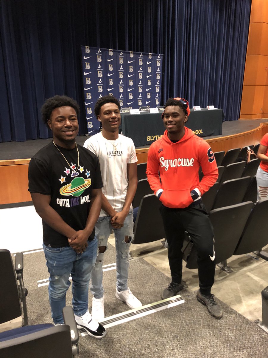 Happy Signing Day <a href="/BlythewoodHigh/">Blythewood High</a> 💙💛