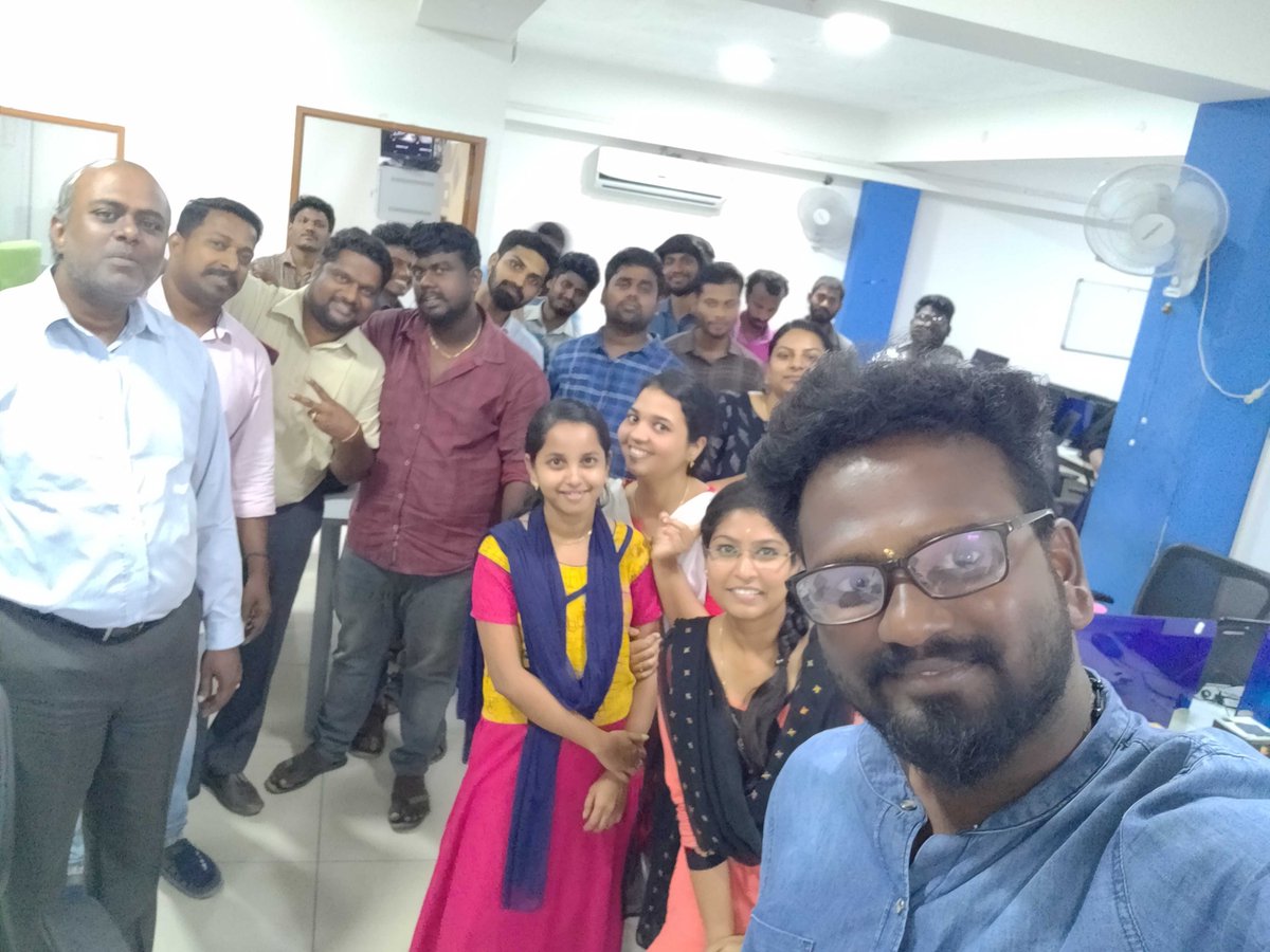 w2ssolutions's tweet photo. #W2SSolutions wish you an amazing year that ends with accomplishing all the great goals that you have set! Happy Birthday #Subramaniam!

#ContentGuru #PowerPandi https://t.co/ePSb0iY8vP