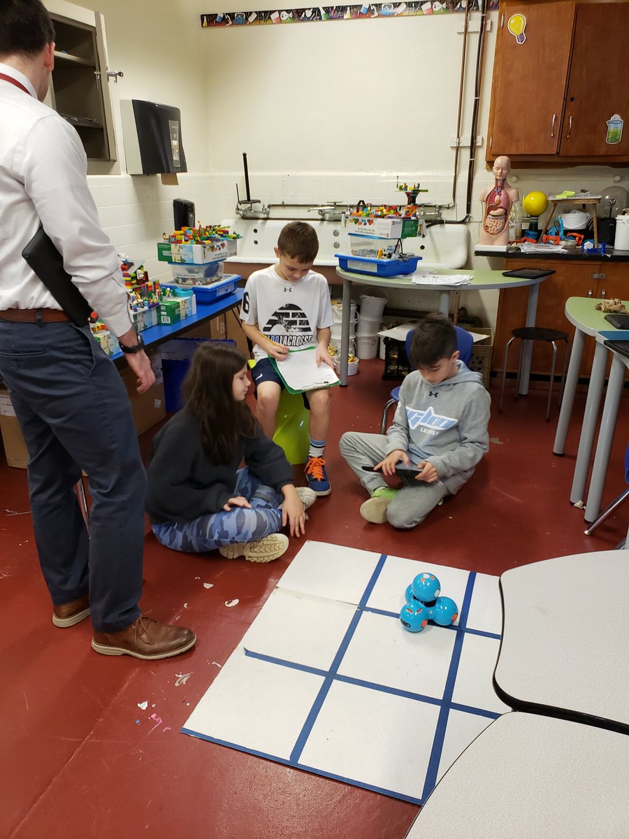 GoodstoneMrs's tweet image. Coding in STEM.
#coding #collaboration