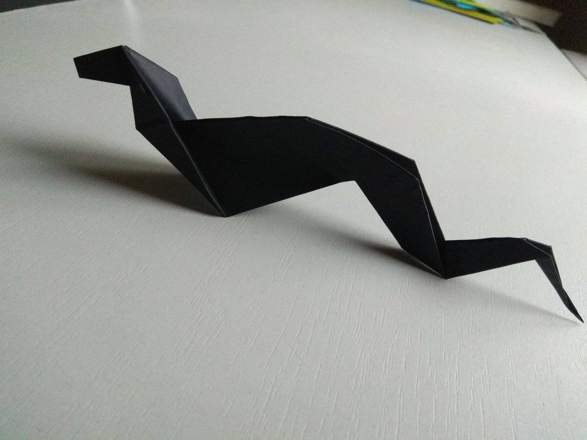 JustOrigamiMgc's tweet photo. Easy origami snake🐍🐍🐍🐍
Tutorial: 👇👇👇
https://t.co/rqBis2VetG
If you like this follow to my channel:
https://t.co/tpShIKt2LI
#origami, #craft, #diy, #Snake, #ideasfromcraft, #handmade, #artwork https://t.co/JwYM6k9nZR