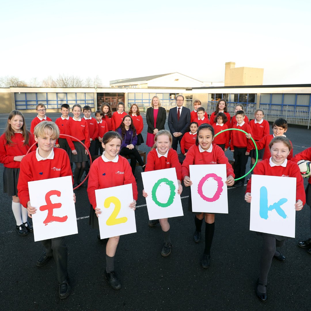 DanskeBank_UK's tweet photo. We've published our Responsible Business Report for 2019.
As one of the biggest banks in Northern Ireland, we believe that being a responsible business is an essential part of our role in society, and it's embedded in all we do.
Read it now at: https://t.co/R02YnEySTT https://t.co/kHi9rpNNYP