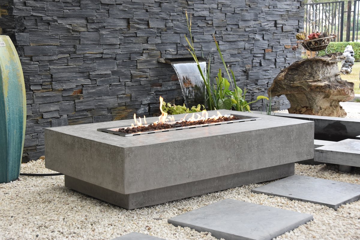 Wicker_Land's tweet photo. Our Urban 56”x32” Fire Table w/ rectangle burner adds warmth and sophistication to any outdoor space. 
#Urban #FireTable #Fire #Flame #FirePit #Design #Heat #Warmth #Outdoor #Modern #Contemporary #WickerLand#WickerLandPatio#ModernPatio#PatioFurniture#OutdoorFurniture#AllWeather https://t.co/NfBtL71ZUk