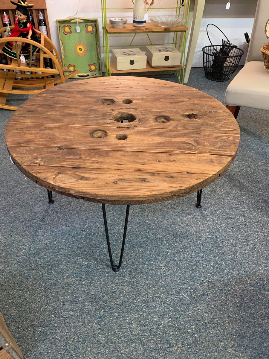 67AntiqueMall's tweet photo. HaPpY hUMp DaY! Open 10-5...come on by #marketplaceon67 https://t.co/XWzcUEPGxg