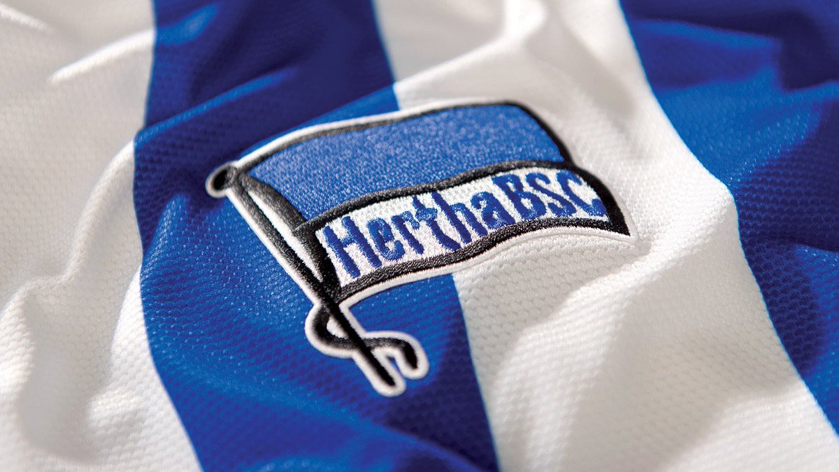 Michael Preetz, Geschäftsführer Sport von Hertha BSC, zu den rassistischen Vorfällen im DFB-Pokalspiel beim FC Schalke 04: herthab.sc/Stellungnahme-…

#hahohe
