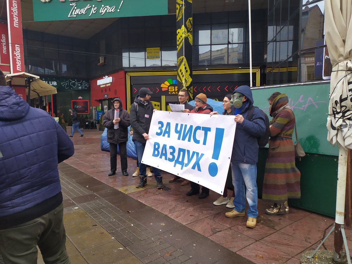 prijatelj1's tweet photo. #Niš
#GradjanskiFront
@upssnis
#ZaČistVazduh https://t.co/pJTxLEfcfF