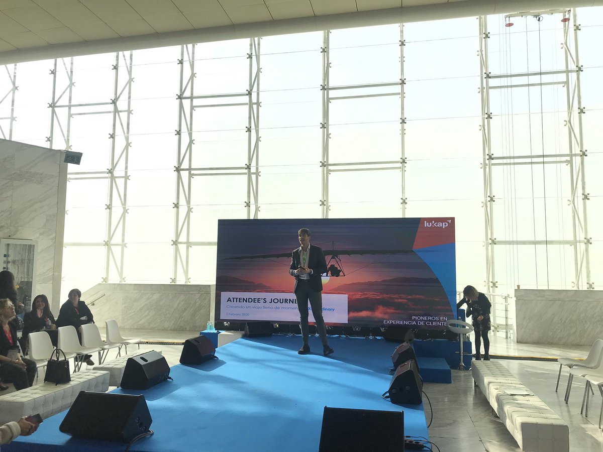 LukkapXperience's tweet image. 📢 Estamos en el #MeetMIS en @feriademadrid 📍, donde nuestro manager, Nicolás Santamaría, imparte el taller “Attendee’s journey: Creando un viaje lleno de momentos eXtraordinary”. ¡Empezamos! #AttendeeExperience #CustomerExperience #CX