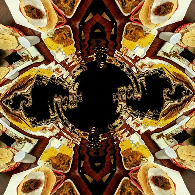 GrphxArtist420's tweet photo. C H A A T 🌀 W A R P
.
.
.
.
.
#chaat #chaatlife #warpspeed #spicegame #boosted #nutritionninjas #dngruss https://t.co/BUASjhEaYP https://t.co/OEdtCwJSk8