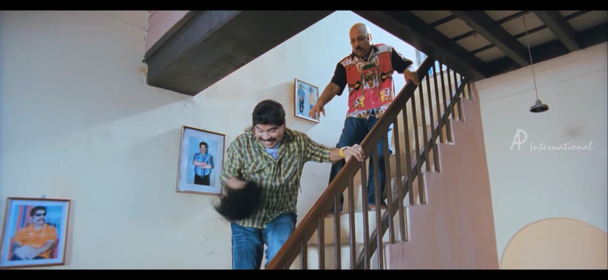 SettuOfficial's tweet photo. விஜய் வீட்டில் வருமானத்துறை சோதனை https://t.co/MqgYttNnbF