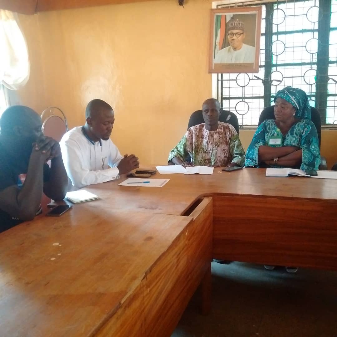 calped4devt's tweet photo. Today: Towards strengthening community buy-in &amp; ownership of governance reforms (@ogpkaduna, #CDC, #LFTAS..) in Kaduna State, our team met with the Special Adviser to the Governor on Community Relations, Comrade @AmakoStella @SpecialKdsg. 

#MobilizingCitizens4OGP

1/ https://t.co/yCIhlAPajI