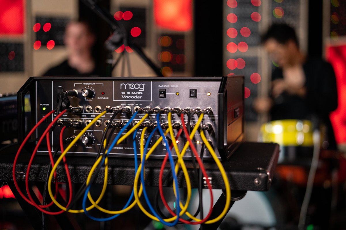 Moog Synthesizers tweet media