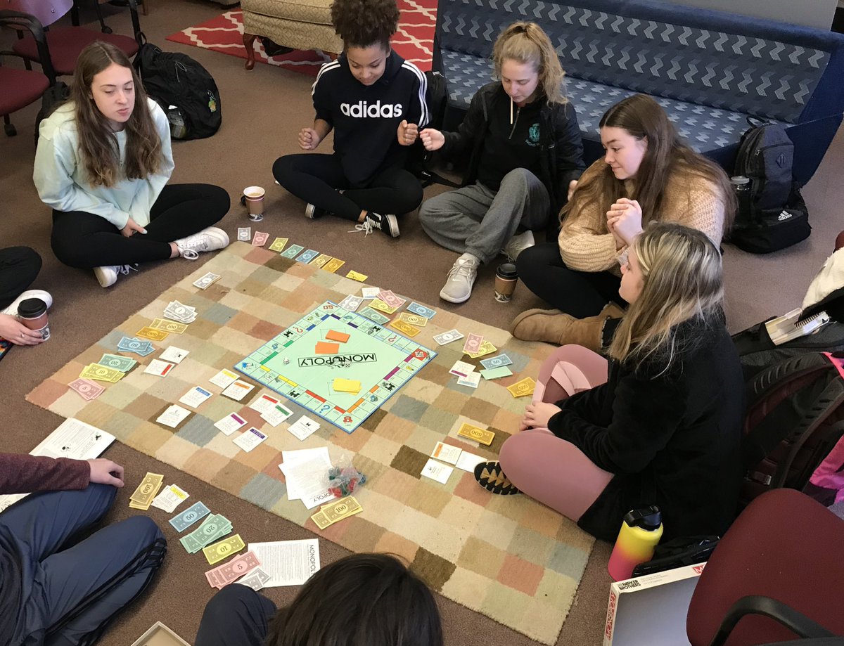 profebommarito's tweet photo. Spanish monopoly! #GSPD2020 https://t.co/ID0KgHp4Ja