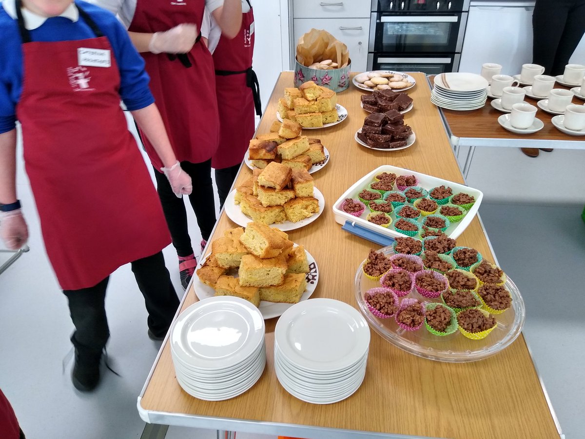 Terrific learning at Broomlands Primary School as our brilliant children serve at their 'Snowdrop Café'. Waiters, catering assistants, welcome team and all sorts. Well done Mrs Davenport and team! <a href="/SBCEducation1/">SBC Education</a>