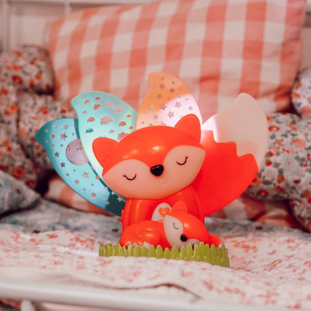 What helps your little one drift off? #parentadvice

Babies go gaga for this soothing fox night light that plays lullaby music while projecting a colourful, moving light display. Featuring 20 minutes of music or nature sounds, including 5 songs and 3 nature sounds.