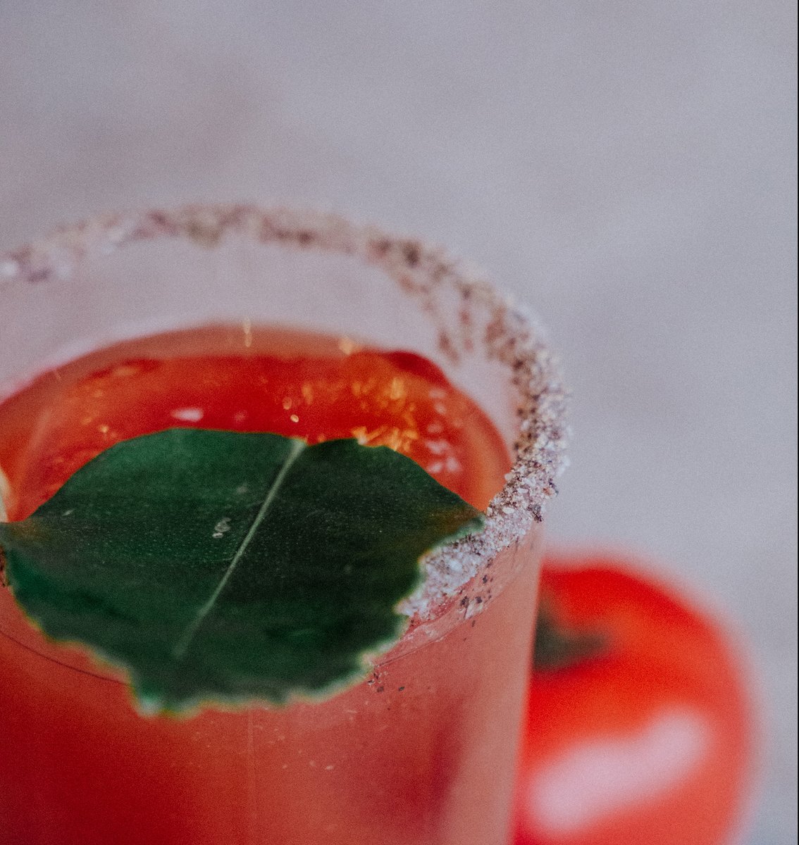 CoxsOriginalUK's tweet photo. Spice up the mid-week with some hump day cocktails 🍹#humpdaymood #bloodymarylover #bloodyobsessed https://t.co/tVZ5qySWTZ