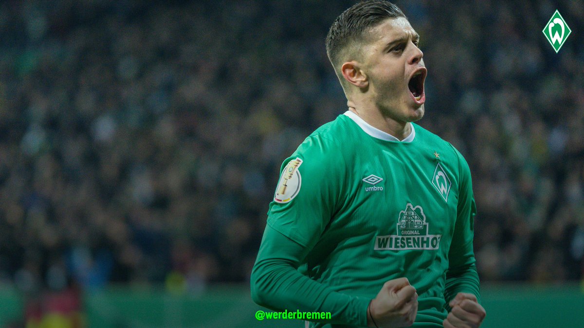 FutebolTotal11_'s tweet photo. @werderbremen 3-2 @BVB 
Golos marcados por Davie Selke, Leonardo Bittencourt e Milot Rashica para o Werder Bremen. Erling Haaland e Giovanni Reyna marcaram para a formação do Dortmund. https://t.co/THMnkEHwGA