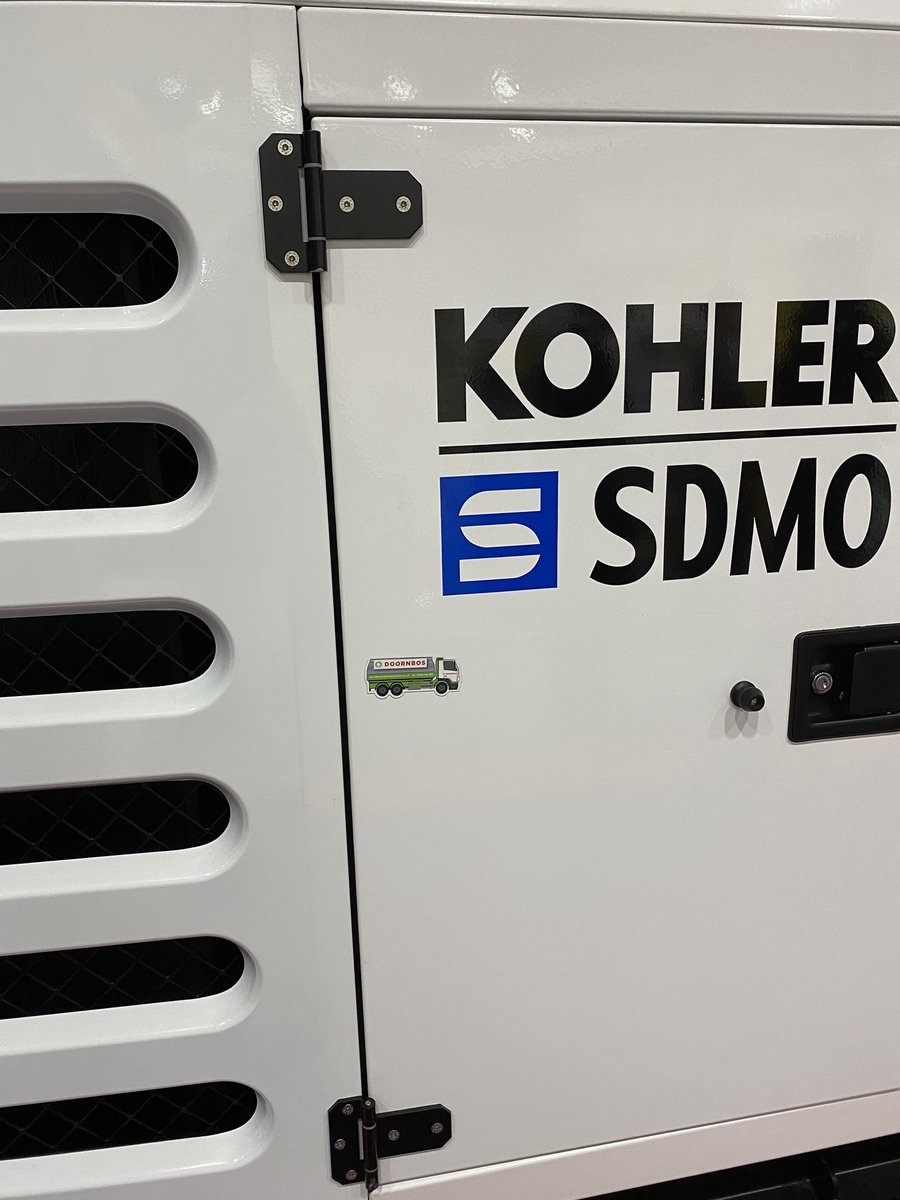 DoornbosUk's tweet photo. We’re at the @ExecHireShow today! Spot one of our magnets and send us a picture for your chance to win a bottle of gin &amp; some Doornbos goodies 🥂 #hireshow #win #Competition https://t.co/SOe90WoeW0