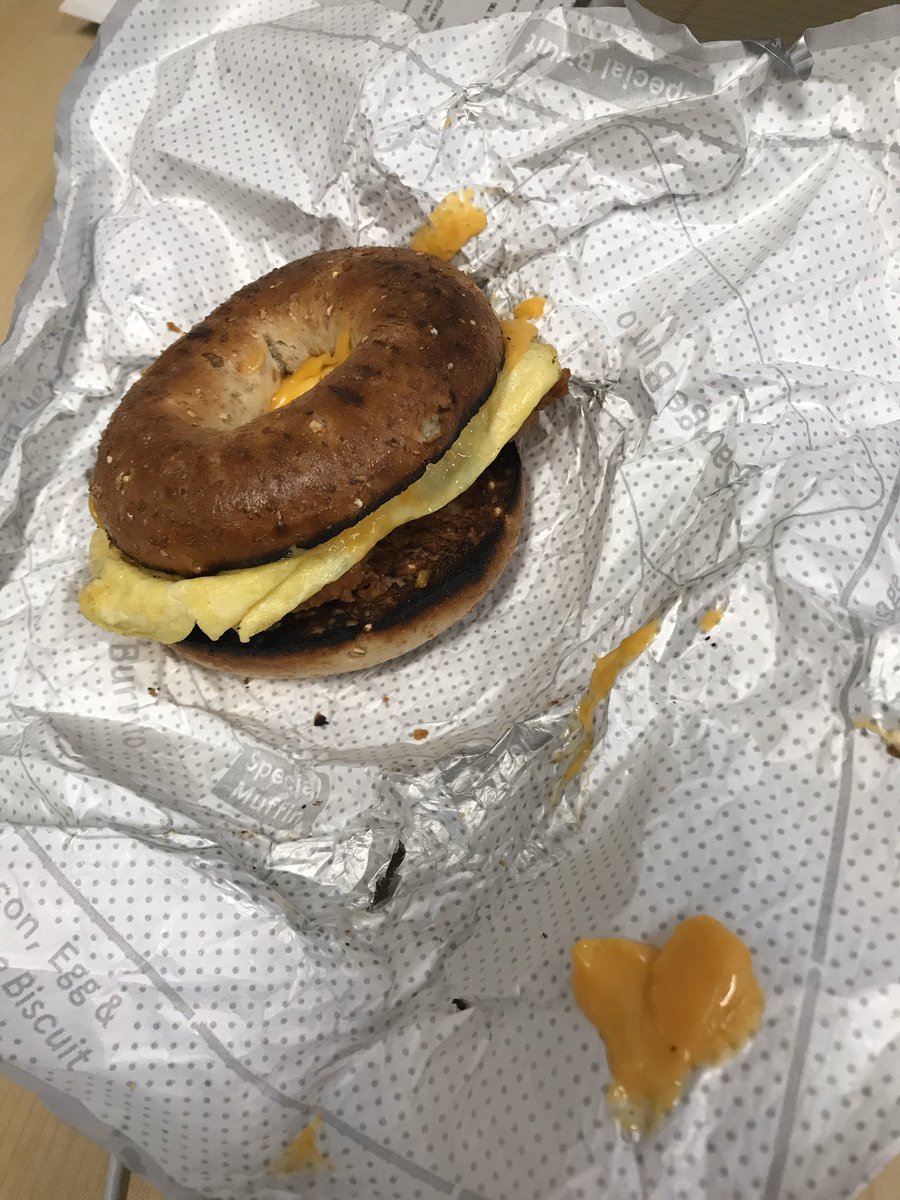 JeffHarling's tweet photo. @ChickfilA quality = normally great, but today zero on a ten scale. Chick-fil-A Lone Tree, i tried but now can’t get rid of the burnt bagel taste. And how did you make the chicken cold at the same time?? https://t.co/5YUcumUFRG