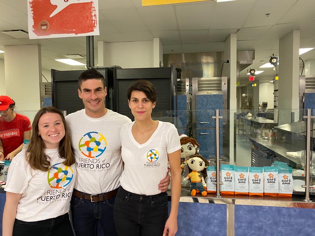 FriendsOfPR's tweet photo. Did you know you can invite @cafeamapr to your events? That's how our team was able to participate in the DC Multilingual Education Fair! Guests enjoyed a fresh cup of Café Ama while learning about more than 15 languages. @DCImmersion #MultilingualDC https://t.co/HHMfVpqmtK