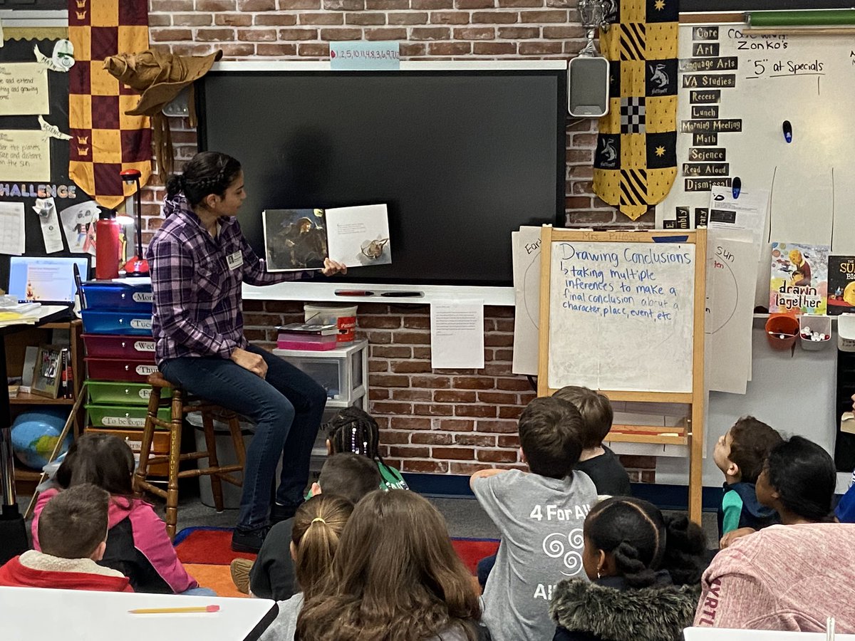 maryepillow's tweet photo. HUGE shout out to our wonderful volunteers that came in for World Read A Loud Day! #rm221 #pattiepanthers #ItTakesAVillage #WorldReadAloudDay #readaloud https://t.co/lc2wiYC7aw