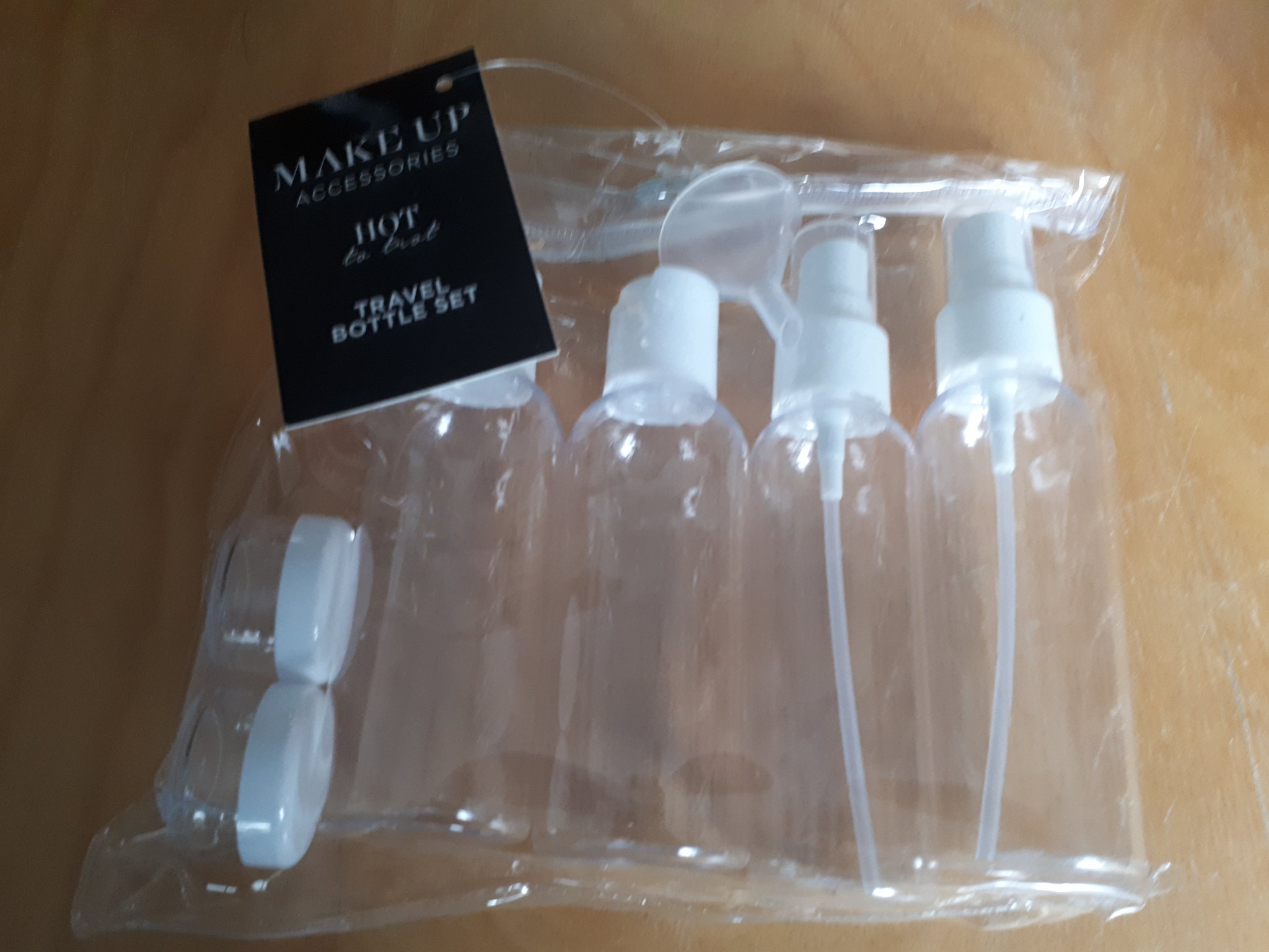 Paul Hague on Twitter "Travel bottle set £1 in Poundland but includes