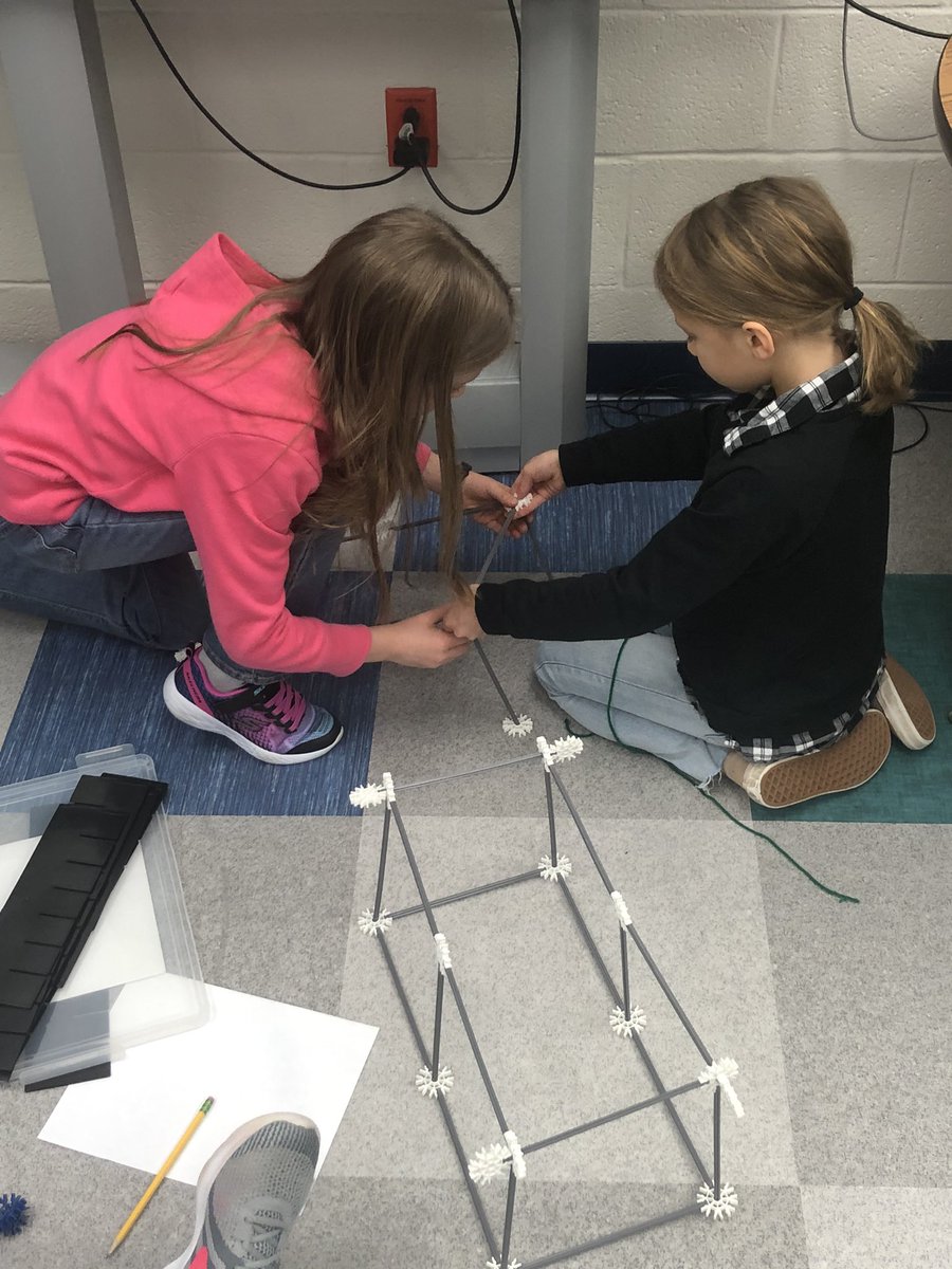 Emily Parker (@lcpsmrsparker) on Twitter photo Inclined planes, wheels and axles, wedges, and levers- all being combined to invent new compound machines! <a href="/RoundHillES/">Round Hill Elem</a> Inclined planes, wheels and axles, wedges, and levers- all being combined to invent new compound machines! <a href="/RoundHillES/">Round Hill Elem</a>