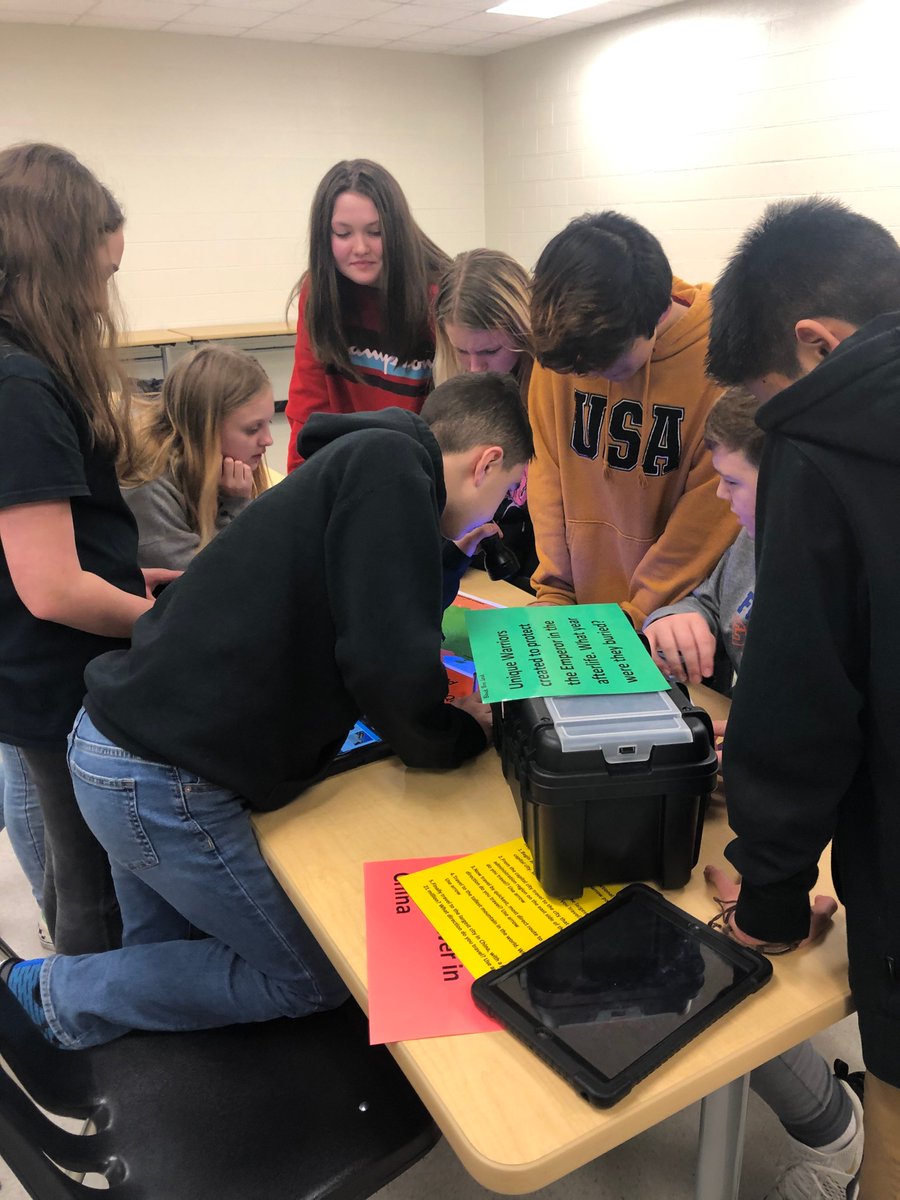 drms_chiefs's tweet photo. Ms. Campbell's 7th grade social studies classes collaborated in small groups to solve a "Breakout" in the DRMS media center. Hands-on, problem solving activities always rock! #DRMSClassOf2025 #DRMSHandsOnLearning https://t.co/mmvBvYP3BY