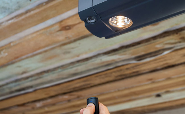 OverheadDoorSC's tweet photo. Garage Door Openers: The Basics https://t.co/TWU3iPYy4P https://t.co/SDSs4WzOCM