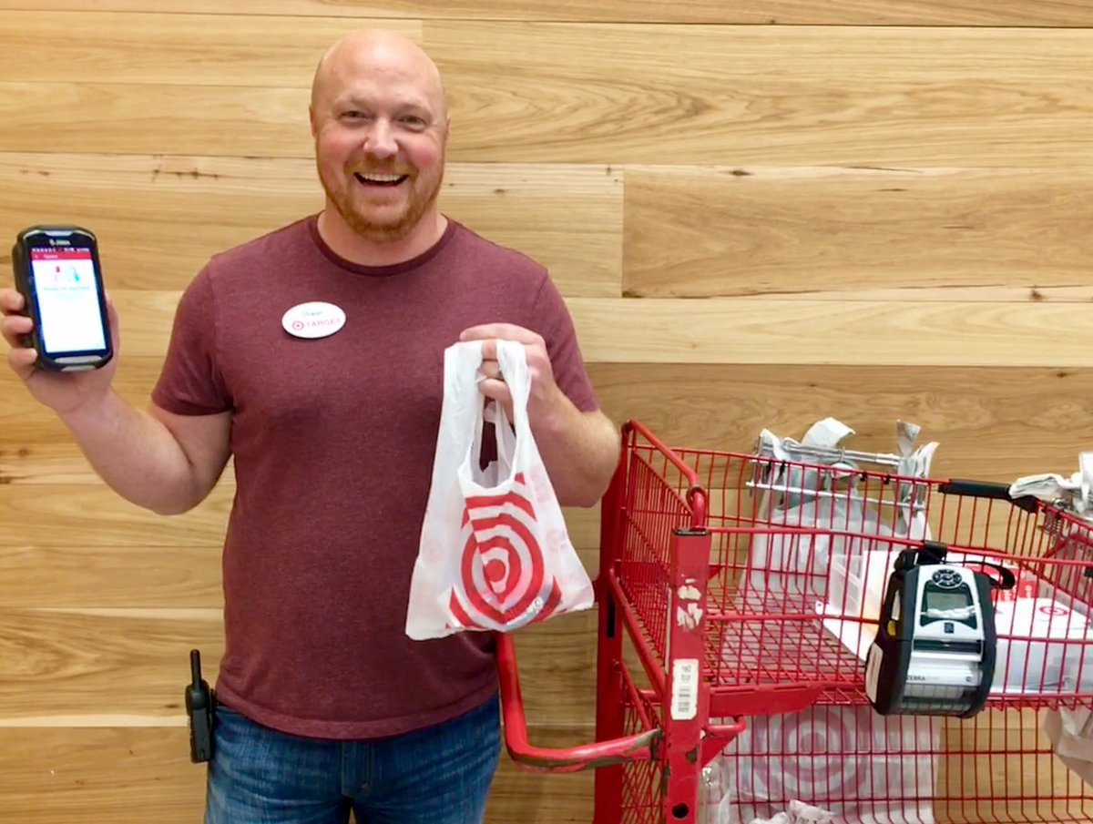 brookesunwall's tweet photo. Shoutout to #T1891 #ServiceandEngagement  &amp;  #SD Shaun for getting 6th in the entire company in Linebusting! So proud of them and the guests absolutely LOVE it! #howhighishigh #D167
@CRBrookhouser @psjane @RicaDevas @afadnesstarget @ContrucciJoe https://t.co/LvaKFNUyAu