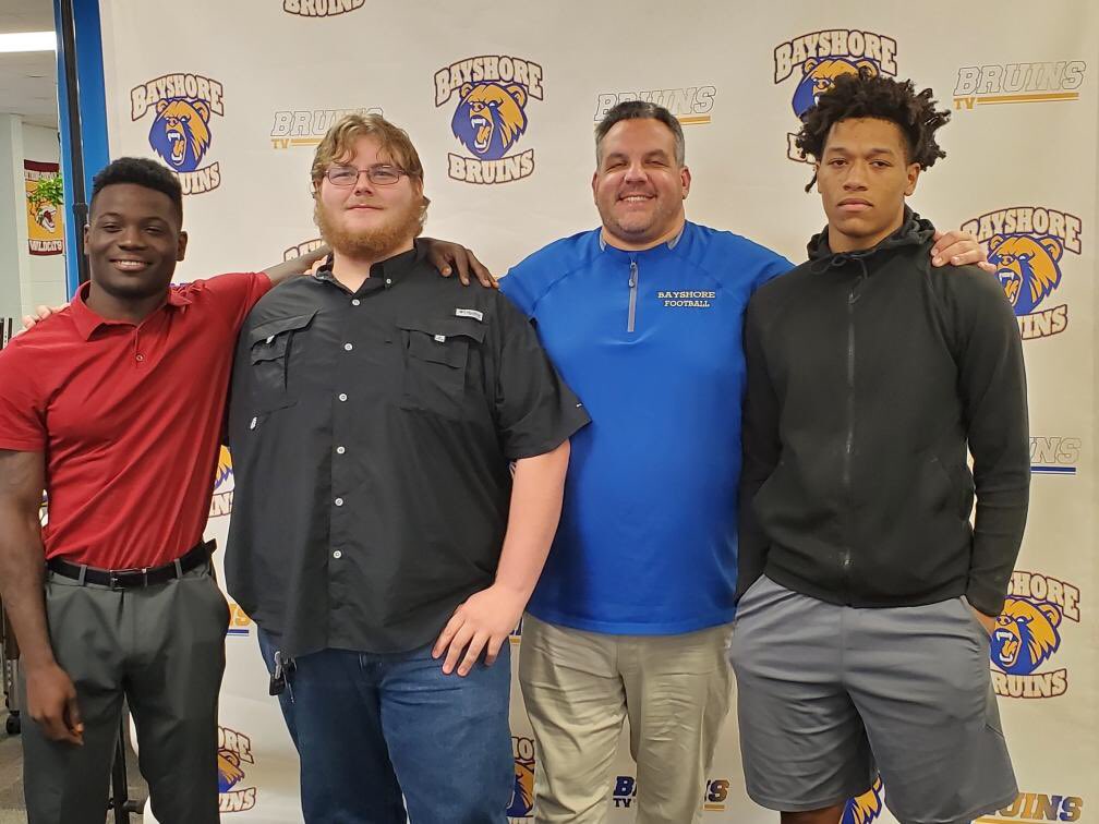 Bruin Football tweet media