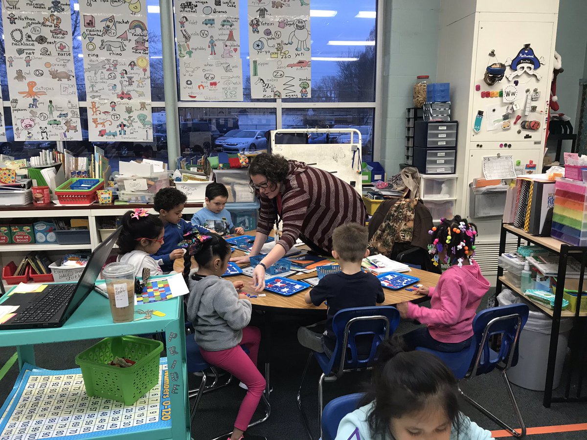 beschlise's tweet image. I enjoyed spending time in kindergarten today during literacy &amp;amp; language instruction! It’s very powerful to see teachers and staff members teaching together! @ParkwoodElem #languageandliteracy