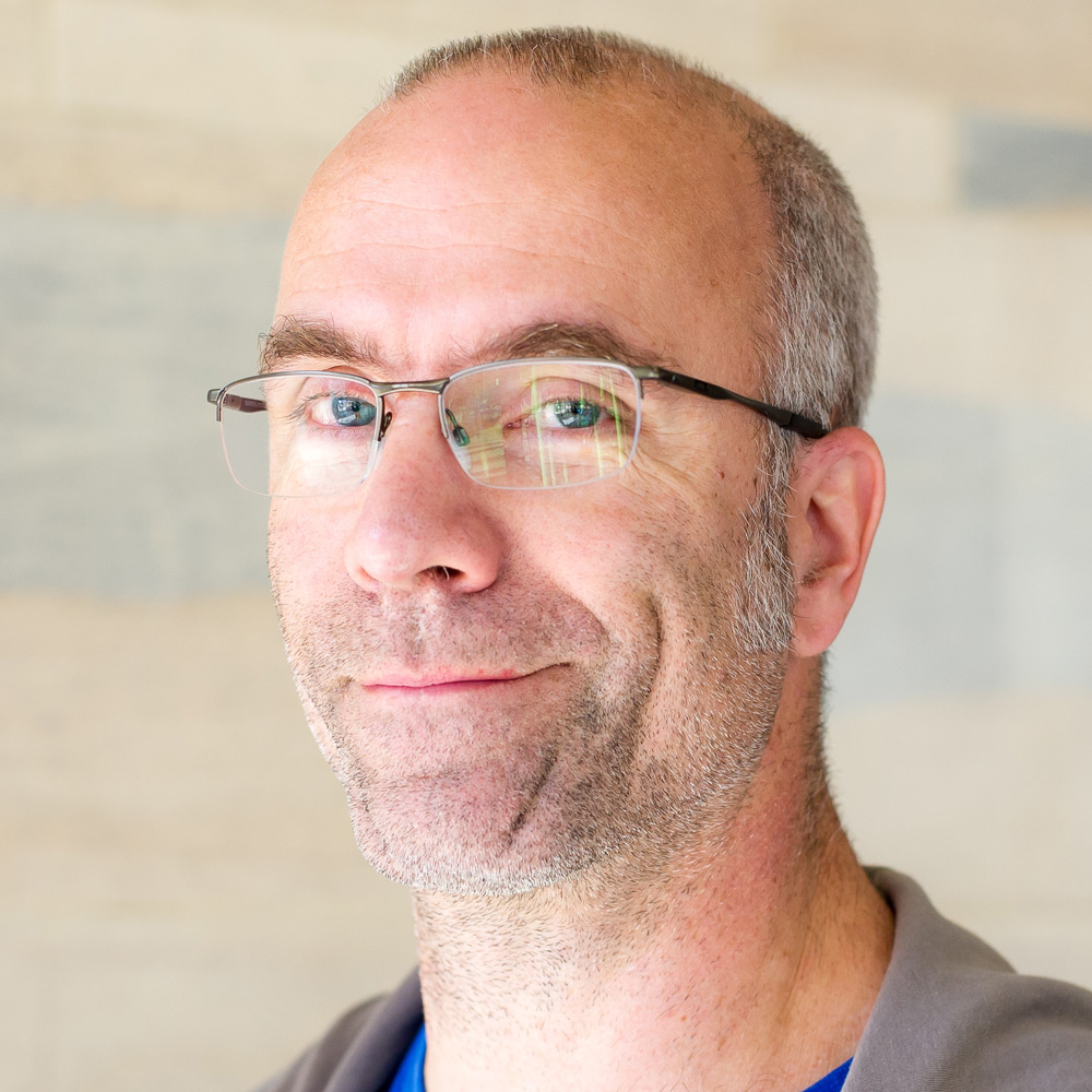 NikonSmallWorld's tweet image. Talk about a scientist who can do it all! In the latest edition of  #MastersofMicroscopy, we sat down with Dr. Philippe Laissue. When Philippe is not sharing the small worlds he discovers, you can find him lecturing and snorkeling. Read more: 

bit.ly/2v7vSfy