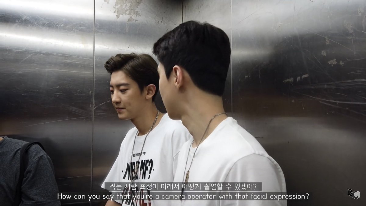 จงอวยชานยอลให้มากกว่าที่พี่เขาอวยตัวเอง tweet media