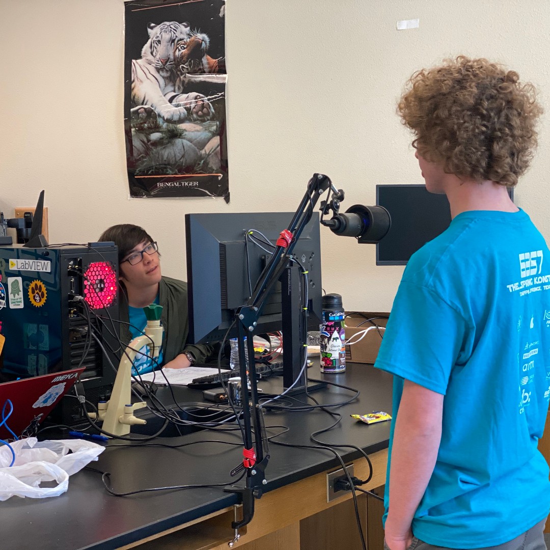 Spring_Konstant's tweet image. John, one of our Juniors, in the role of Producer and Carl as talent. There is something for everyone in FRC. #omgrobots #frc6357 #FIRST #FIRSTinTexas #INFINITERECHARGE #FIRSTRISE #FIRSTinspires #STEMsquad #makeitloud #FIRSTAlumni