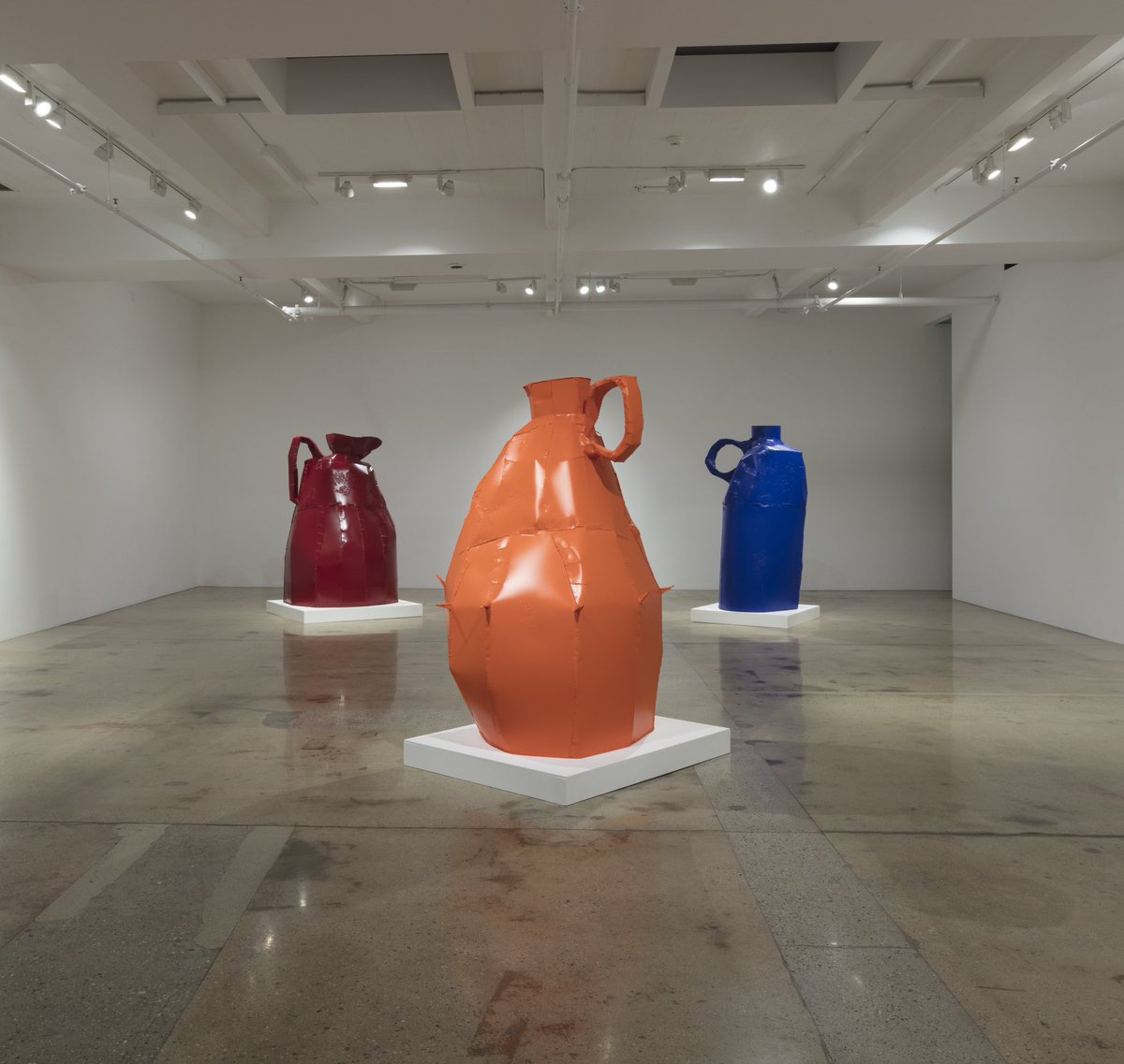 curate_LA's tweet photo. Jesse Pollock 'The Garden of England' at @steveturnerlaste. On view through February 8: https://t.co/I4O8aSkIKW #JessePollock https://t.co/uHvGhjHpoP
