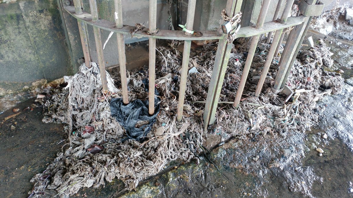LDNWaterkeeper's tweet photo. We’ve just started the legal process to make Thames Water tell the public when its sewage works & Combined Sewer Overflows pollute rivers. This means alerts online & in real-time.
Sign up & be prepared to overwhelm Thames Water if they refuse to act - https://t.co/vsLsUONpGK https://t.co/cuUG70cWPT