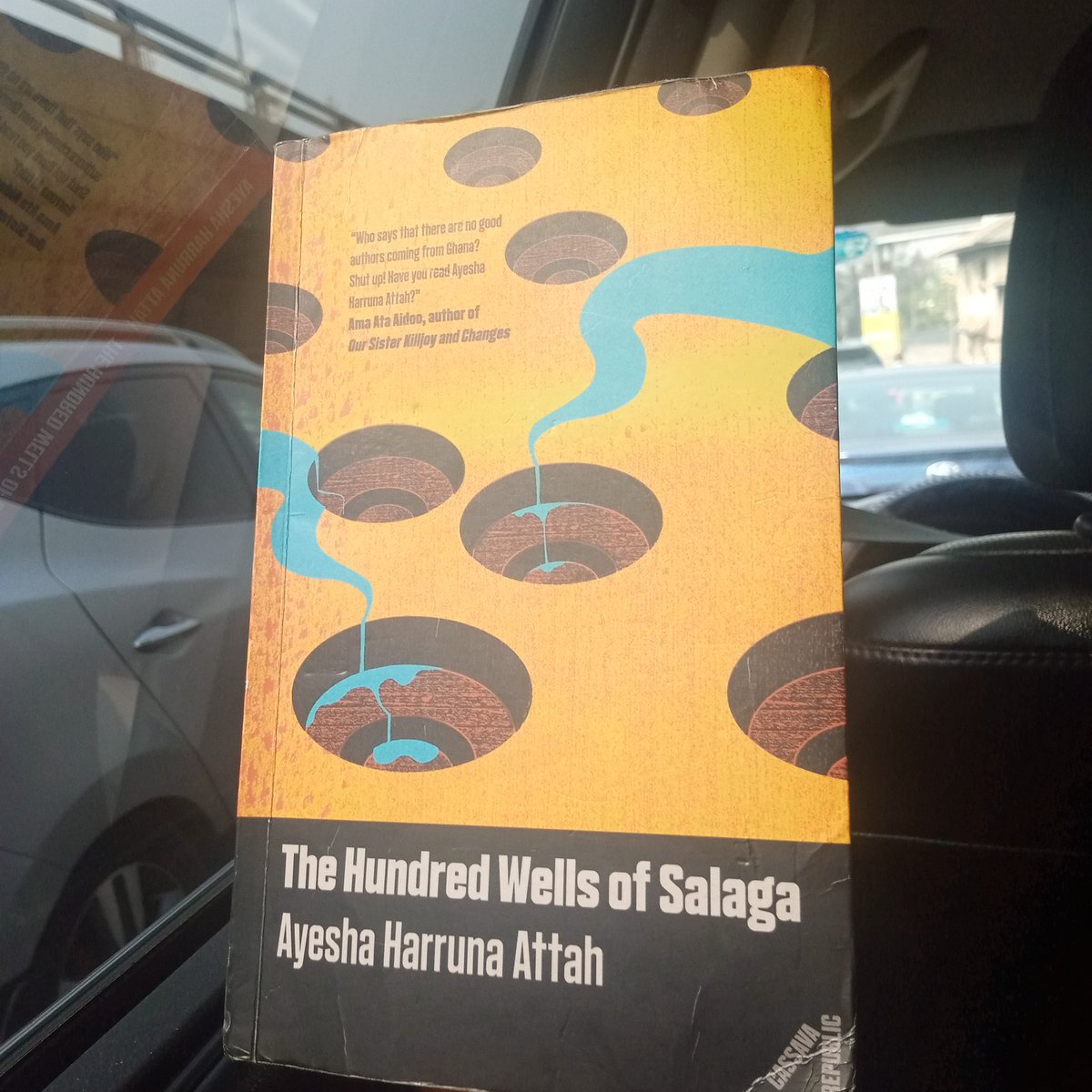 florets_zaynab's tweet photo. This one of the reasons why i always love to have a book with me.  It keeps me company when Lagos Traffic decides to move mad. 
This is our book of the month @bookaholicsng 
I am actually enjoying the story!!! 
What are you currently reading? https://t.co/V3g5lmbmwr