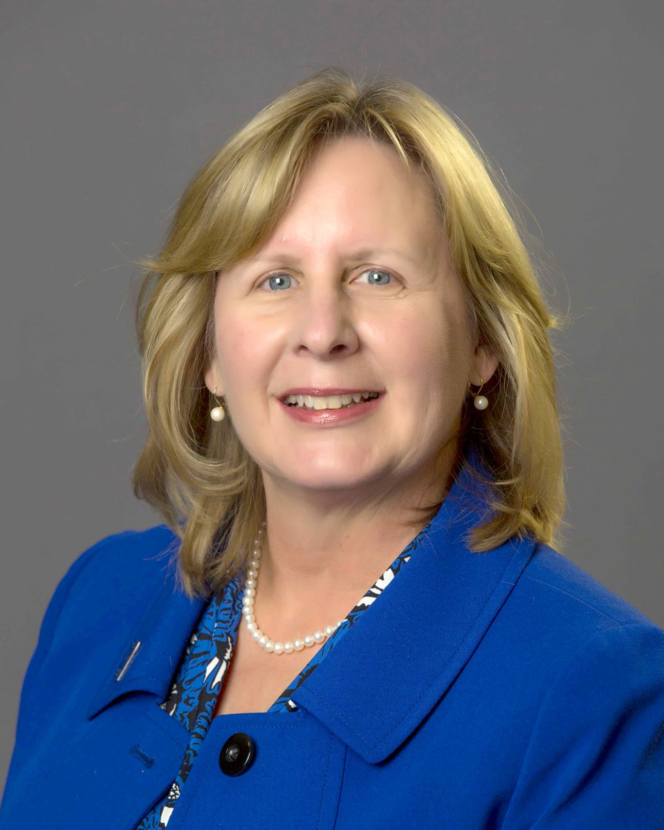 StScholastica's tweet photo. Next week's inauguration ceremony for @PrezBMcDonald will be live streamed on our Facebook page! Tune in at 11 a.m. Monday, Feb. 10 to view this historic event. https://t.co/f2opxfI78C https://t.co/NIQCZszhqh