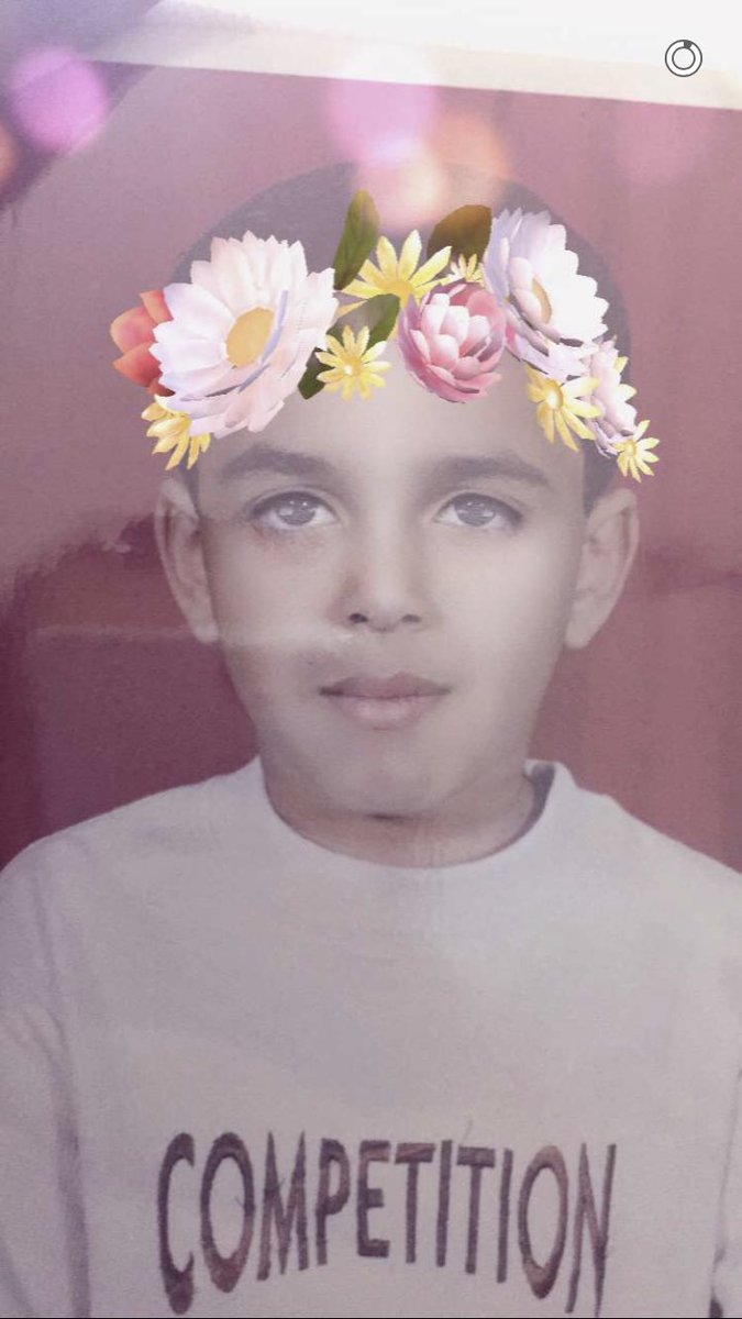 _3bod_'s tweet photo. @Dk1iil 🌚🌚 https://t.co/iHsjnK9Jkw