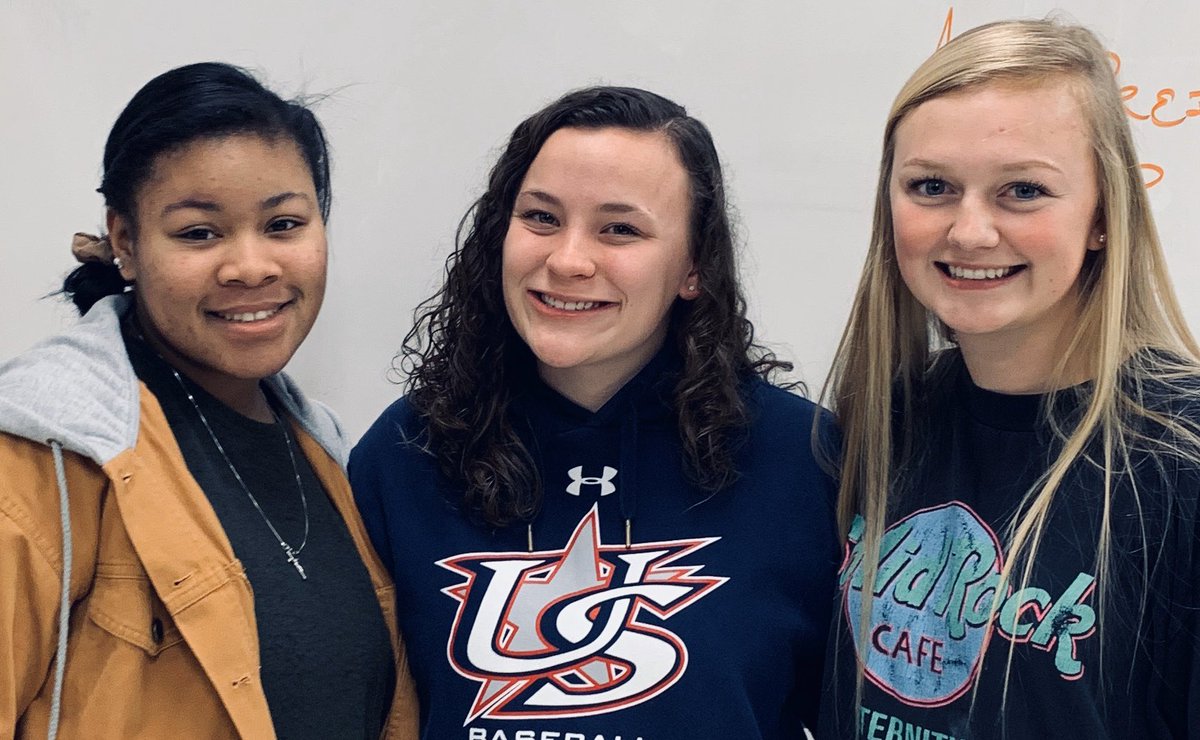 HuntChorus's tweet photo. Congrats to the new Ashley Ward, President; Amber Walston, Vice President; and Mollie Lamm, Secretary of  Hunt High School’s chapter of Tri M Music Honors Society!!! https://t.co/L6QKU9hkMs