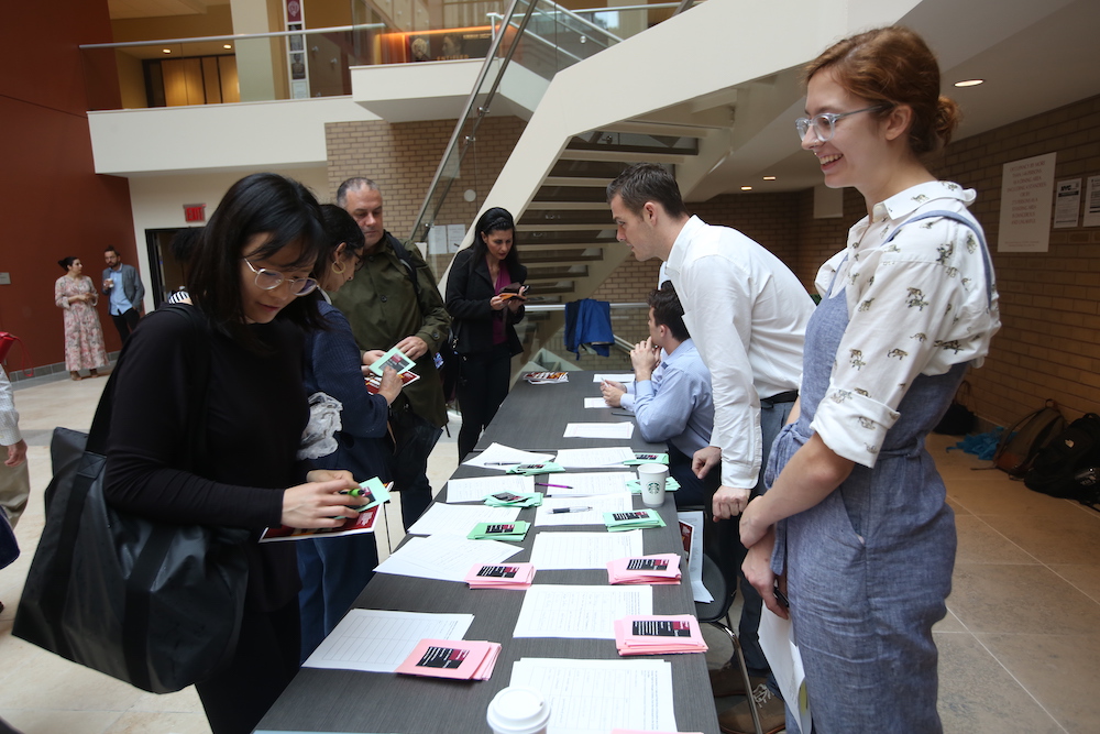 IIHA_Fordham's tweet image. ☀️APPLICATIONS ARE OPEN FOR IIHA SUMMER INTERNSHIPS ☀️ If you&apos;re an undergraduate student interested in humanitarian affairs, apply by March 10th for any of our open positions! Pictured here are a few interns at the #Design4Humanity Summit! @FordhamNYC fordham.edu/info/28866/iih…